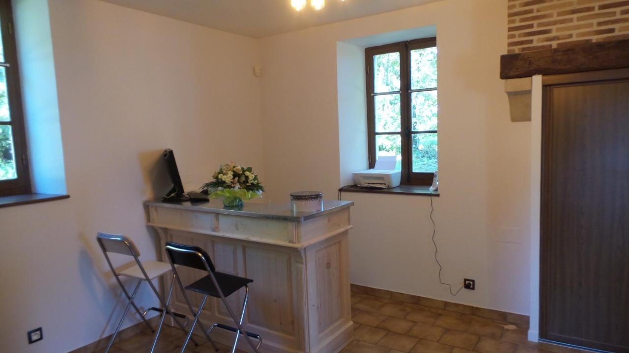 Bed and Breakfast La Petite Noue Vignoux-sous-les-Aix Exterior foto